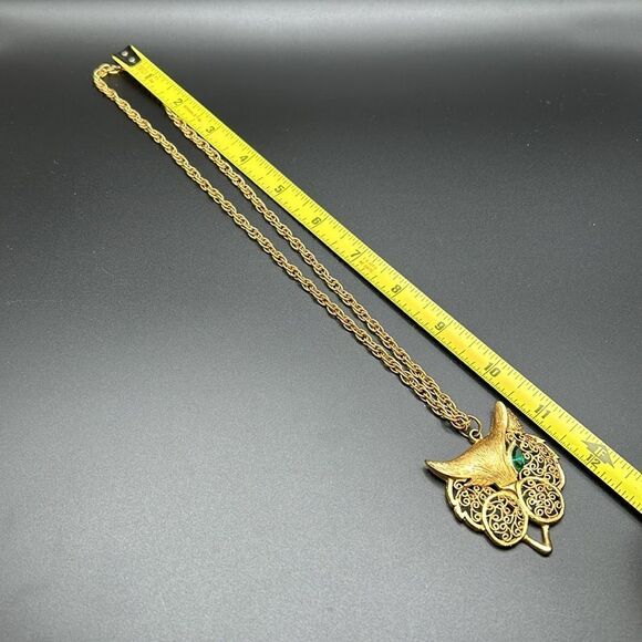 VTG Winking One Green Eyed Cat Pendant Gold Rope Chain Necklace - Picture 4 of 11